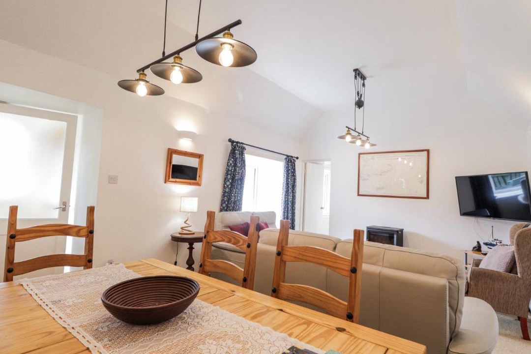 Photo of Others in Nostie