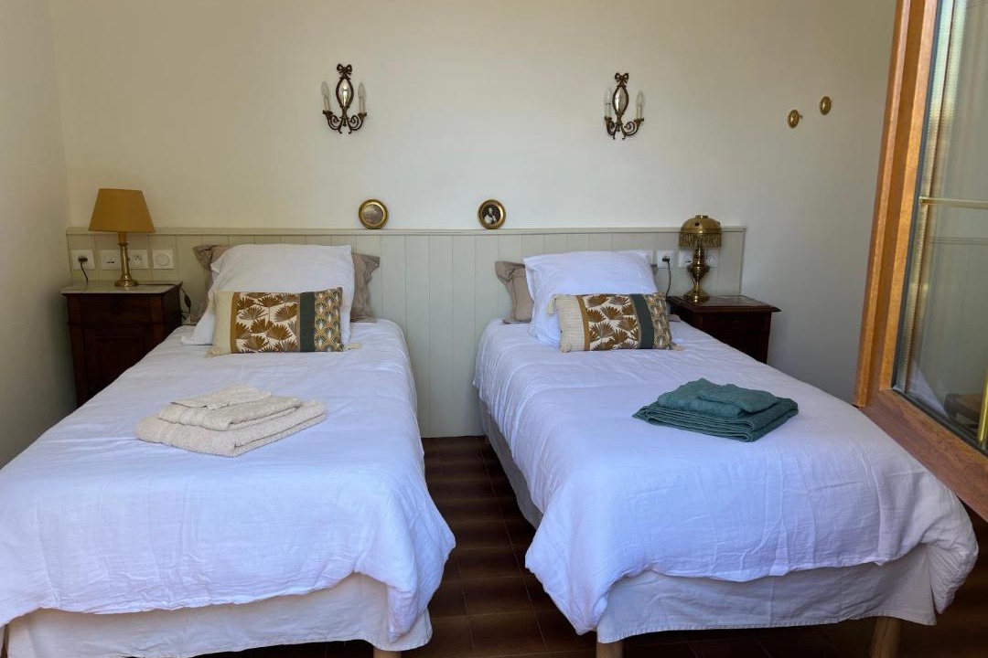 Photo of Bedroom in Caumont-sur-Durance