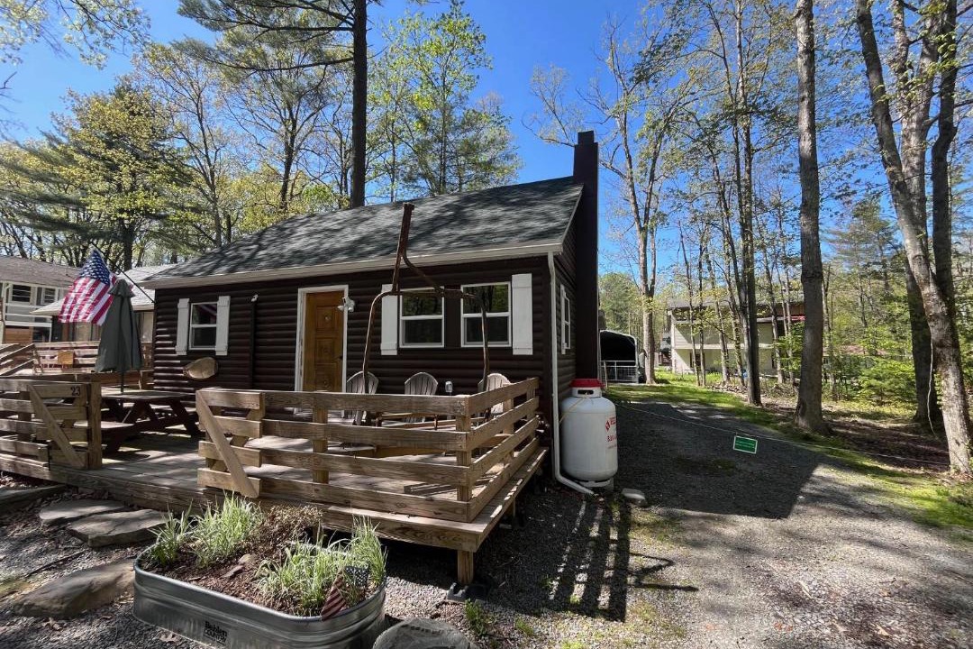 Photo of Others in Hawley