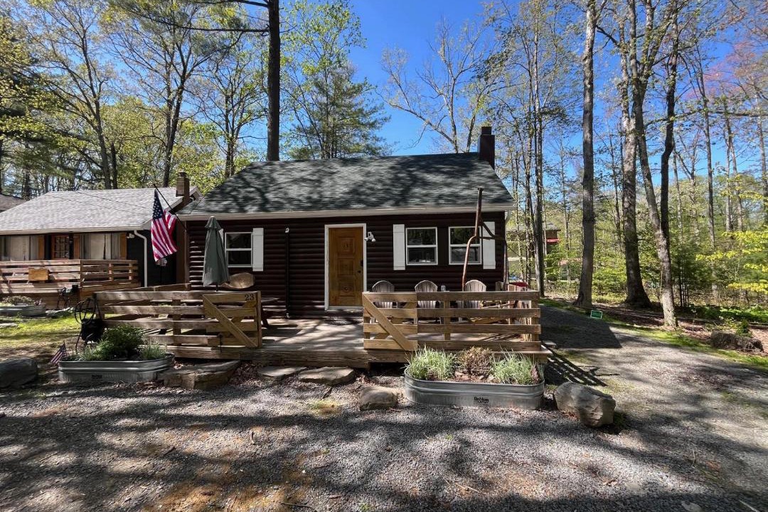 Photo of Others in Hawley