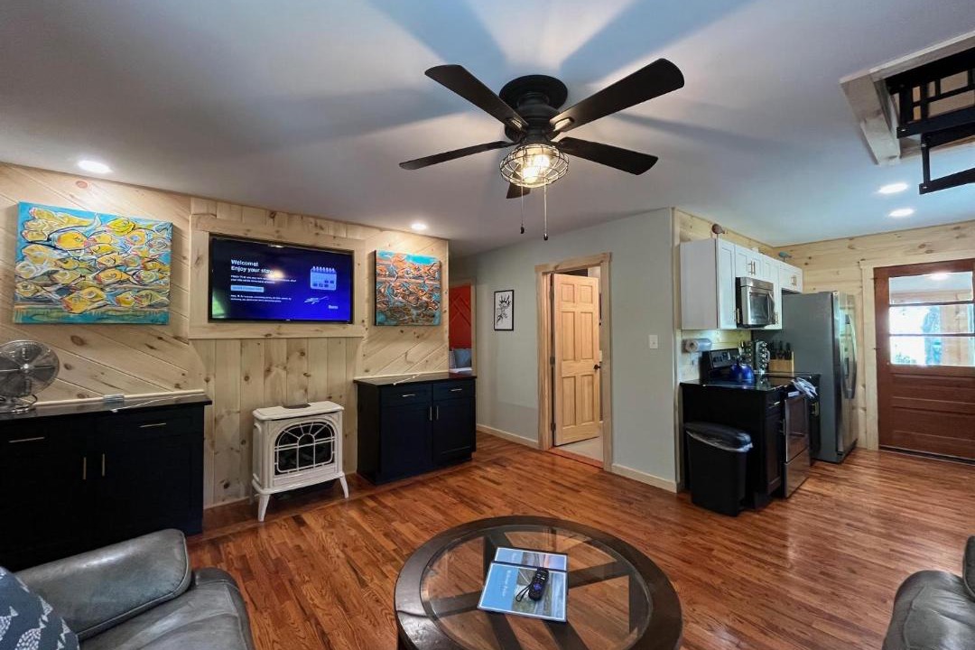 Photo of Others in Hawley