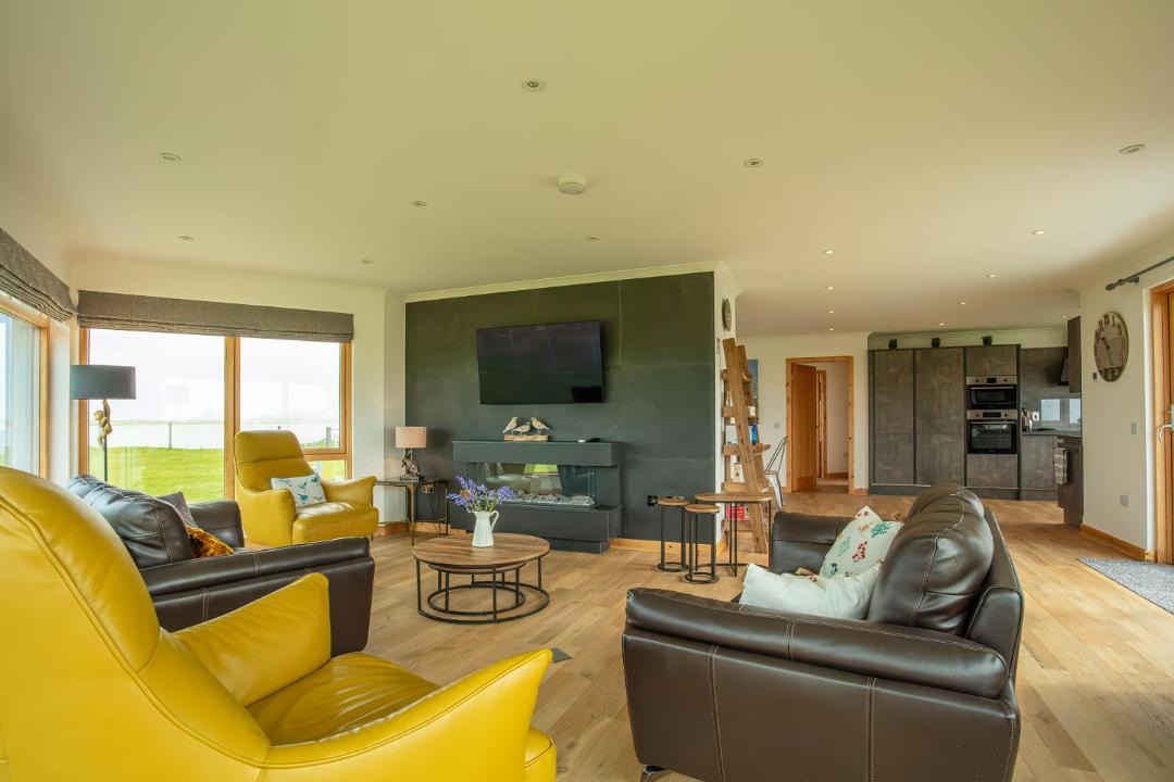 Photo of Others in Eochar