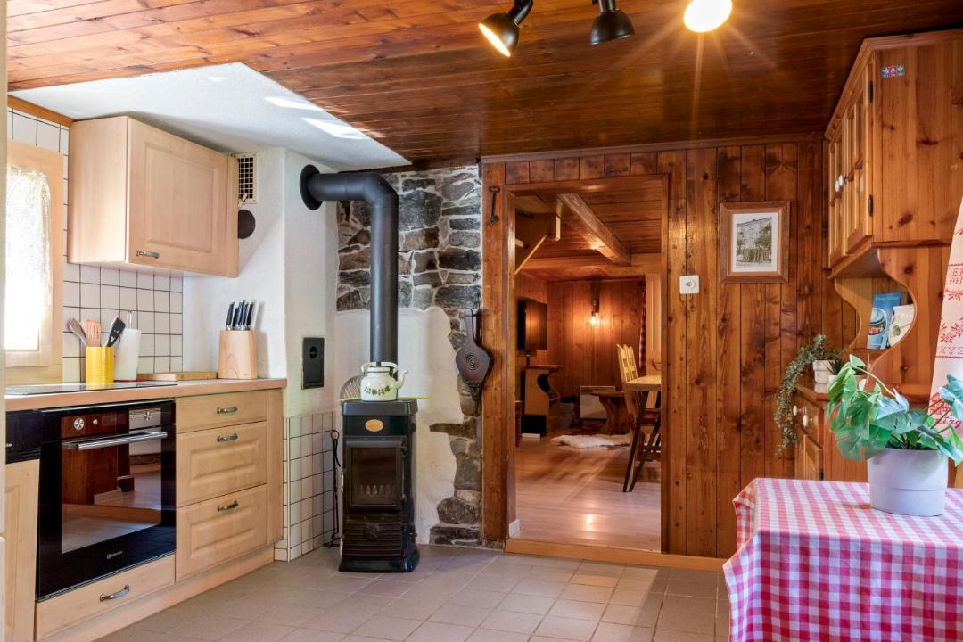 Photo of Kitchen in Jaun