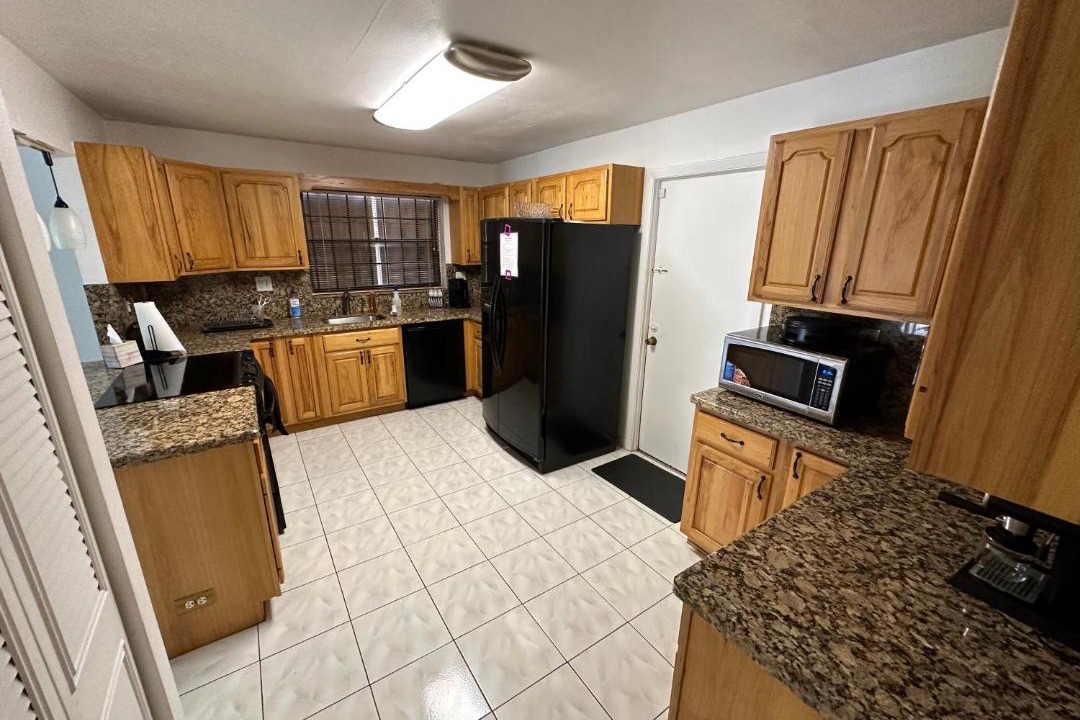 Photo of Kitchen in Kendale Lakes