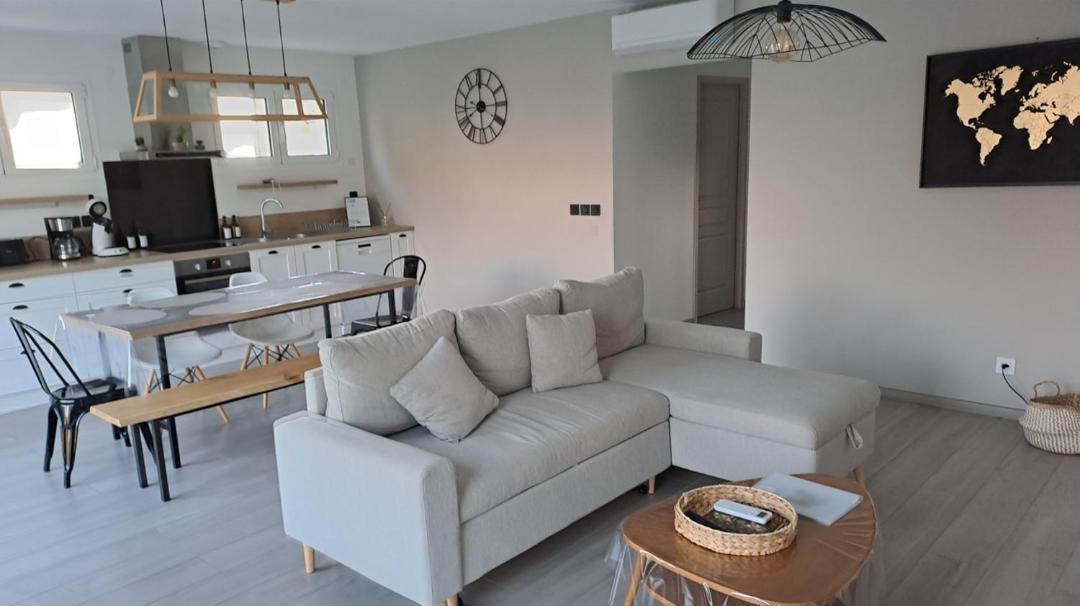 Photo of Others in Bren