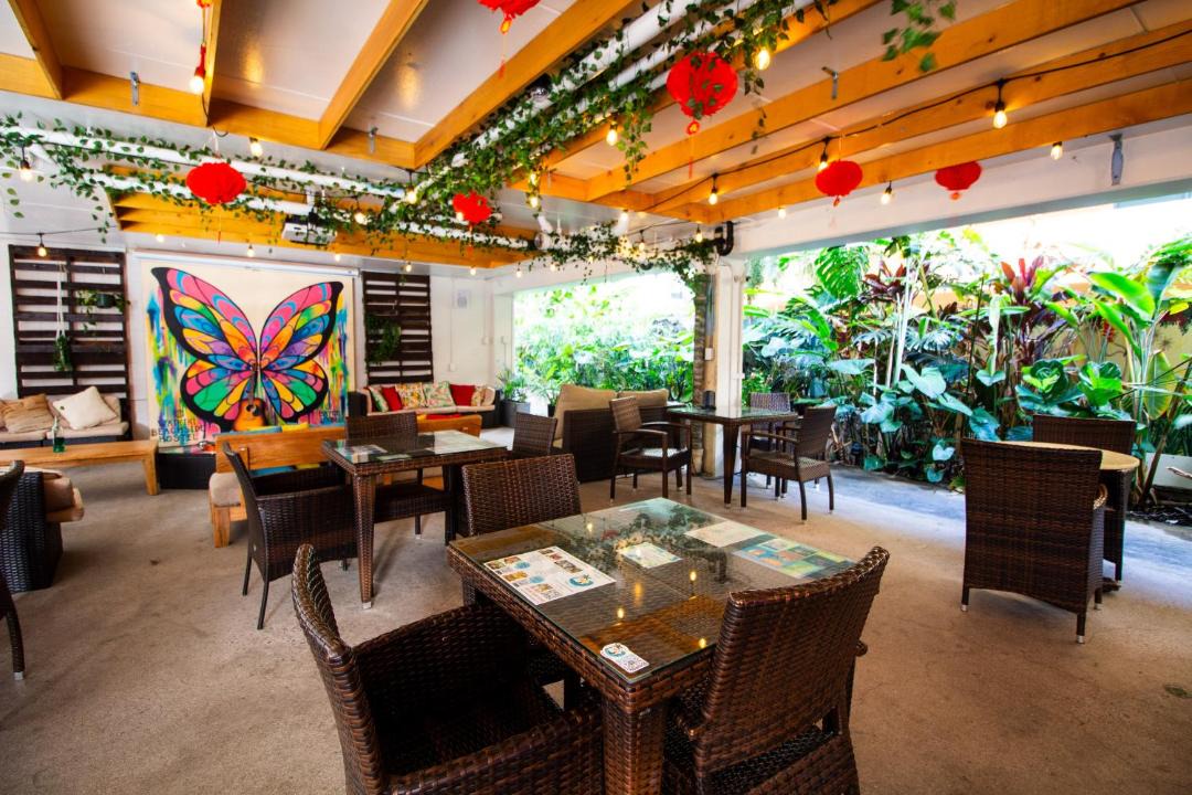 Photo of Others in Waikiki