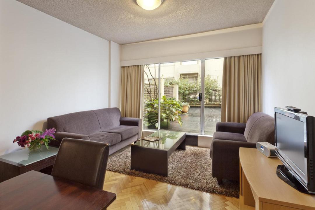 Photo of Others in Elizabeth Bay