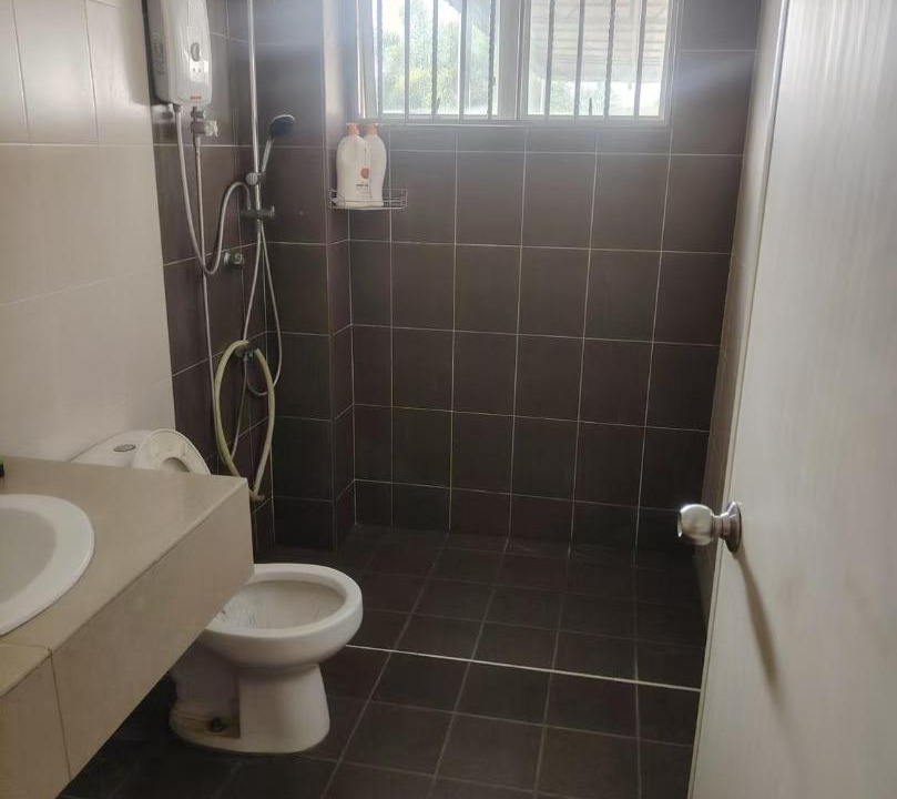Photo of Bathroom in Bukit Gambir
