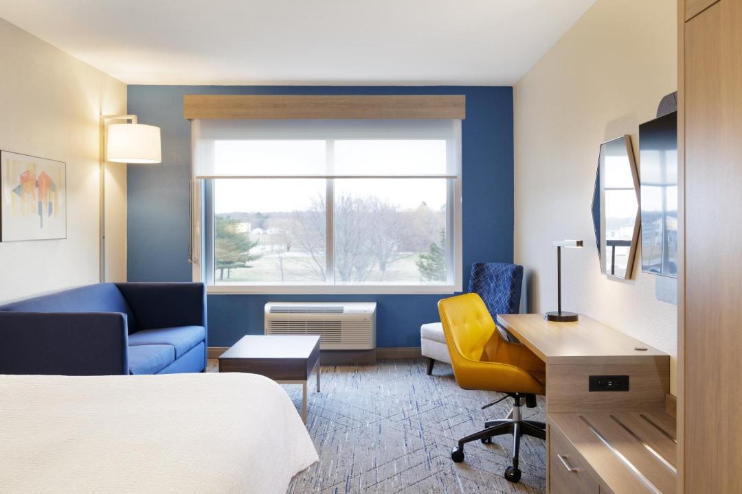 Photo of Bedroom in Hawthorne