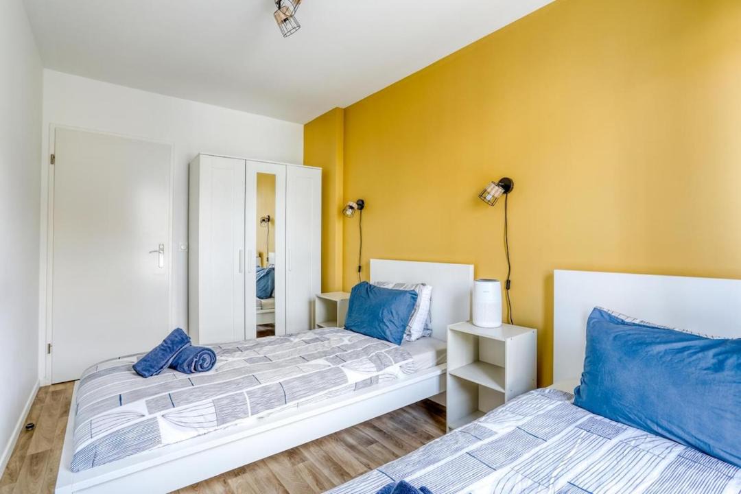 Photo of Bedroom in Sevran
