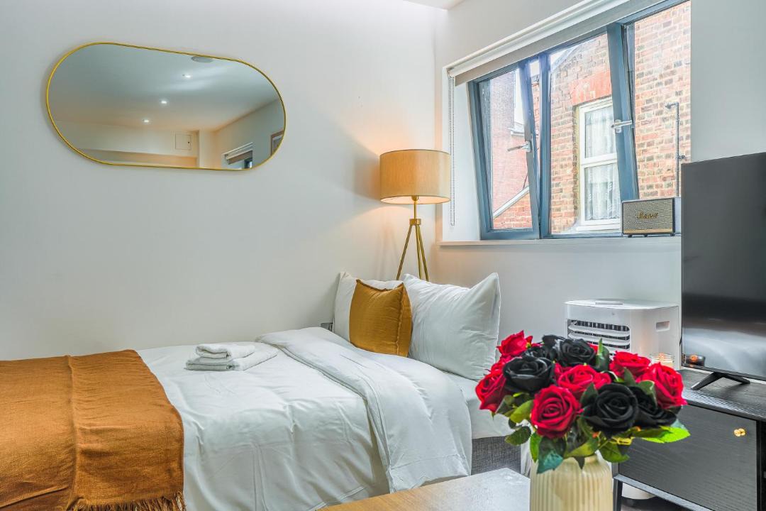 Photo of Bedroom in Fulham Broadway