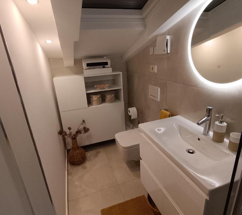 Photo of Bathroom in Brulo