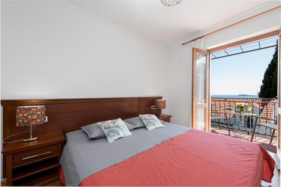 Photo of Bedroom in Mlini