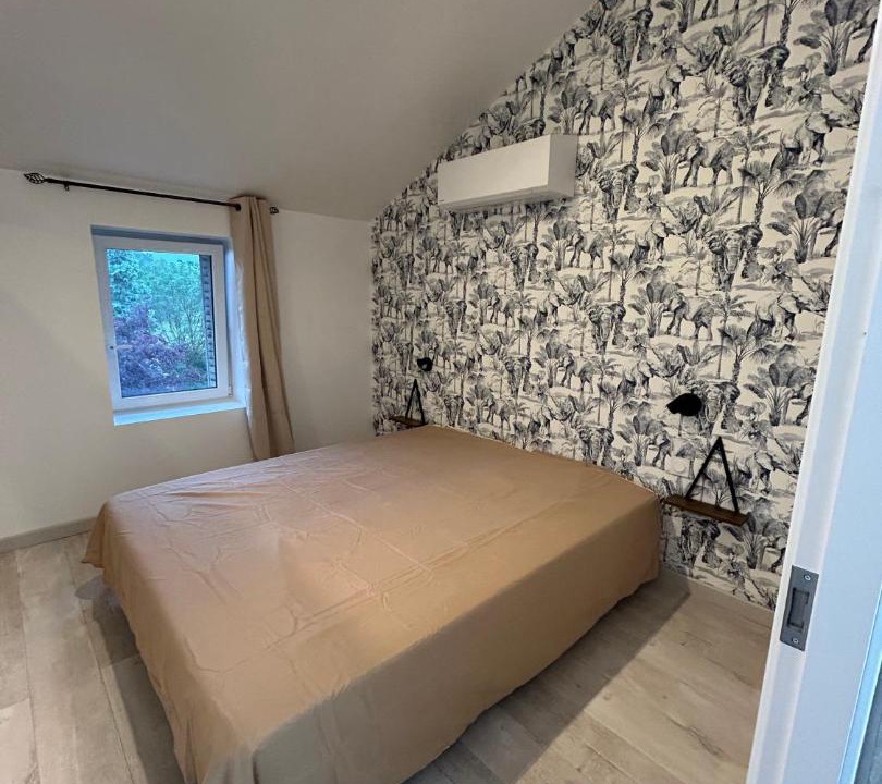 Photo of Bedroom in Chaintre