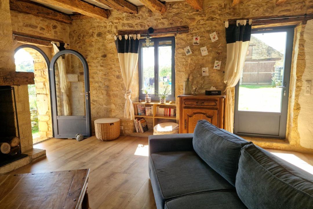 Photo of Others in Audrix