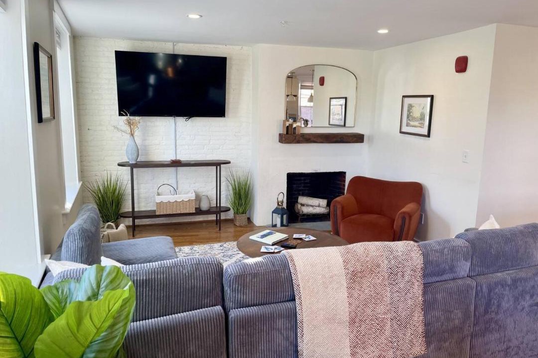 Photo of Livingroom in Portsmouth