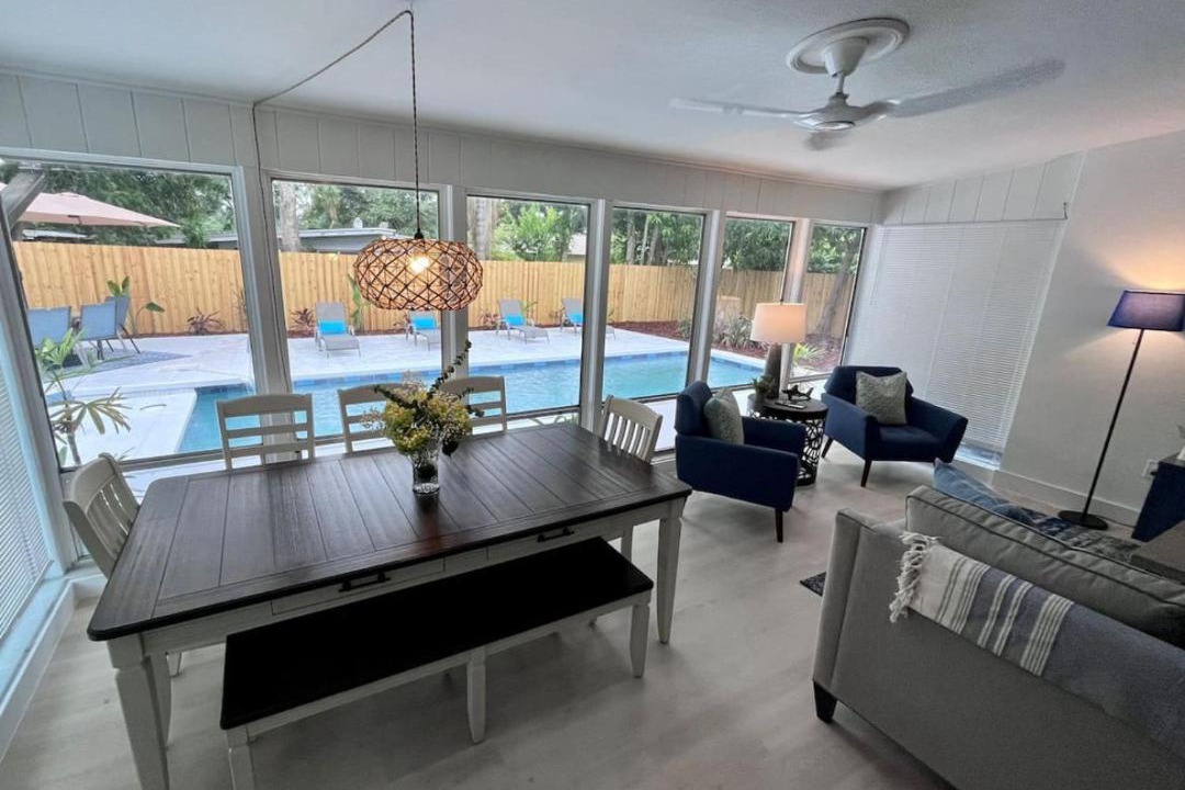 Photo of Others in Lake Underhill