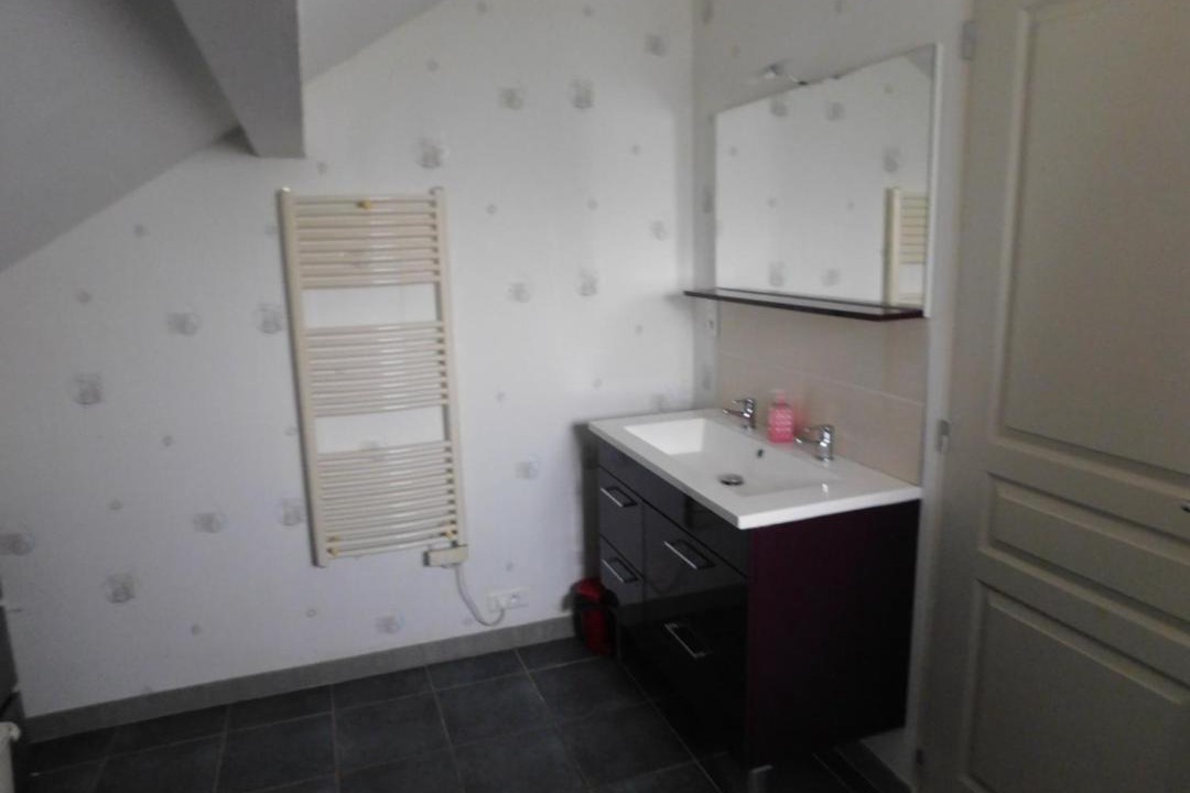 Photo of Others in Gevigney