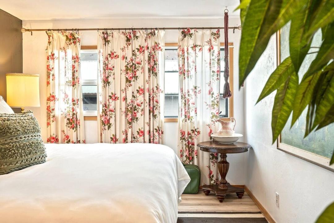 Photo of Others in Cashmere