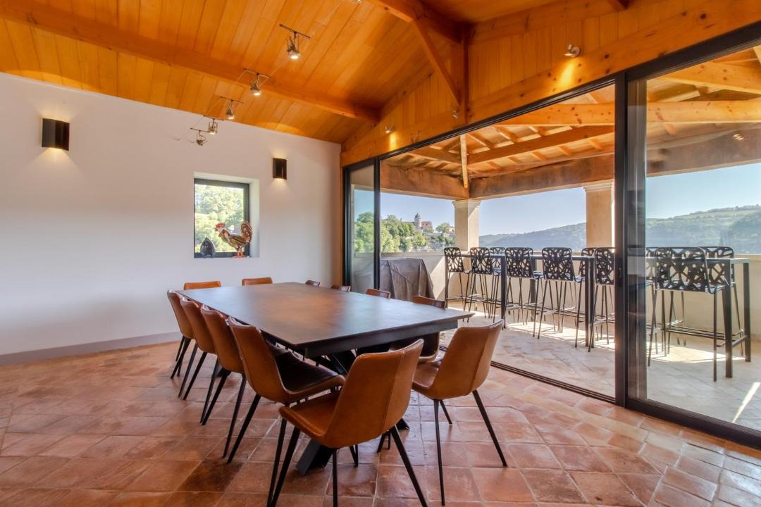 Photo of Others in Lacave