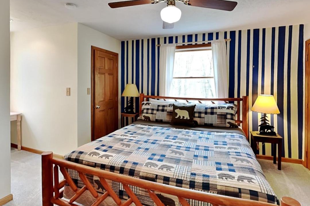 Photo of Bedroom in Blakeslee