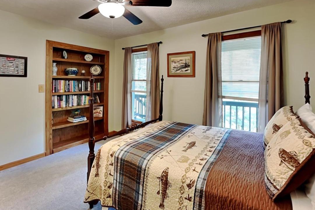 Photo of Bedroom in Blakeslee