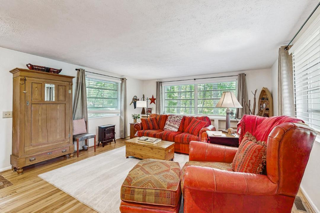 Photo of Others in Hiawassee