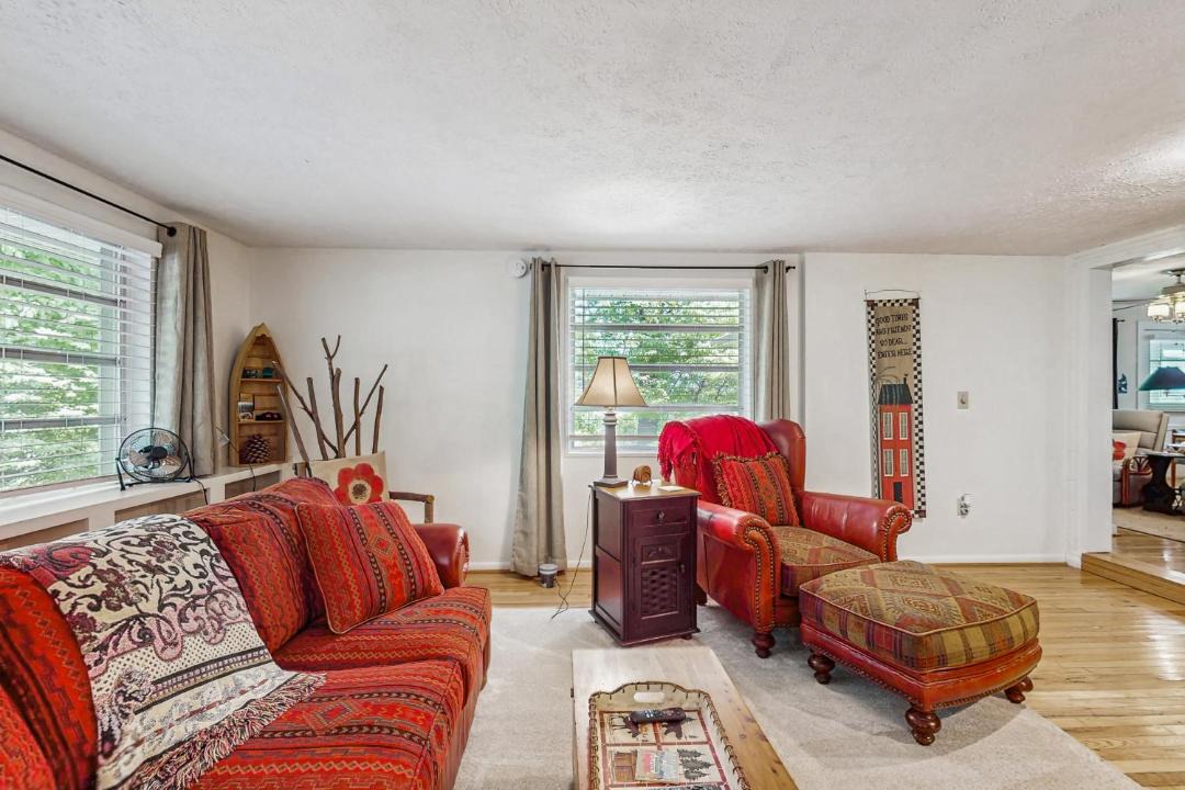 Photo of Others in Hiawassee