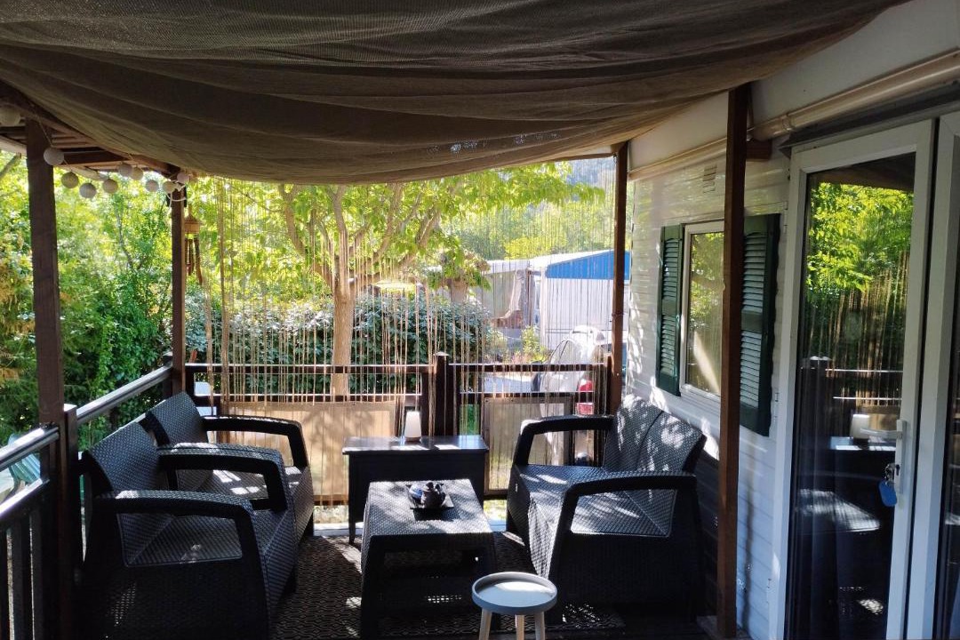 Photo of Patio Balcony in Meounes-les-Montrieux