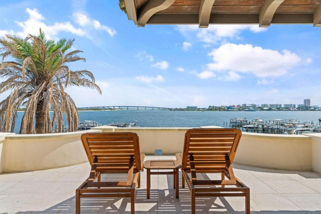 Photo of Patio Balcony in Orange Beach