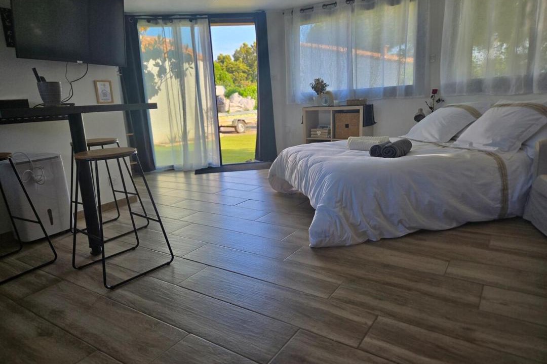 Photo of Others in Montbazin