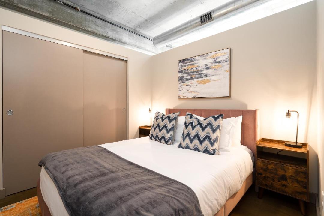 Photo of Bedroom in Warehouse District