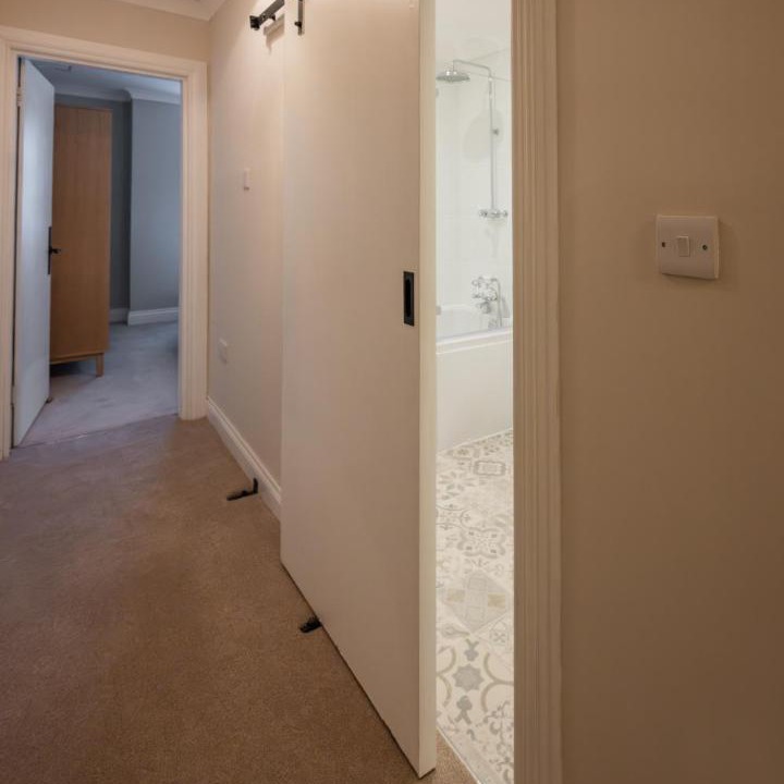 Photo of Others in Dalavich