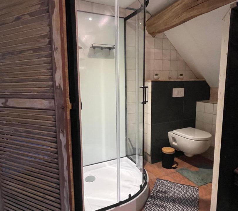 Photo of Bathroom in Lormes