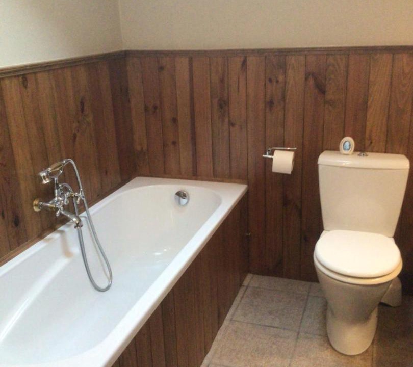 Photo of Bathroom in Plouguenast