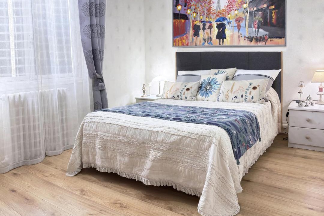 Photo of Bedroom in Coutras