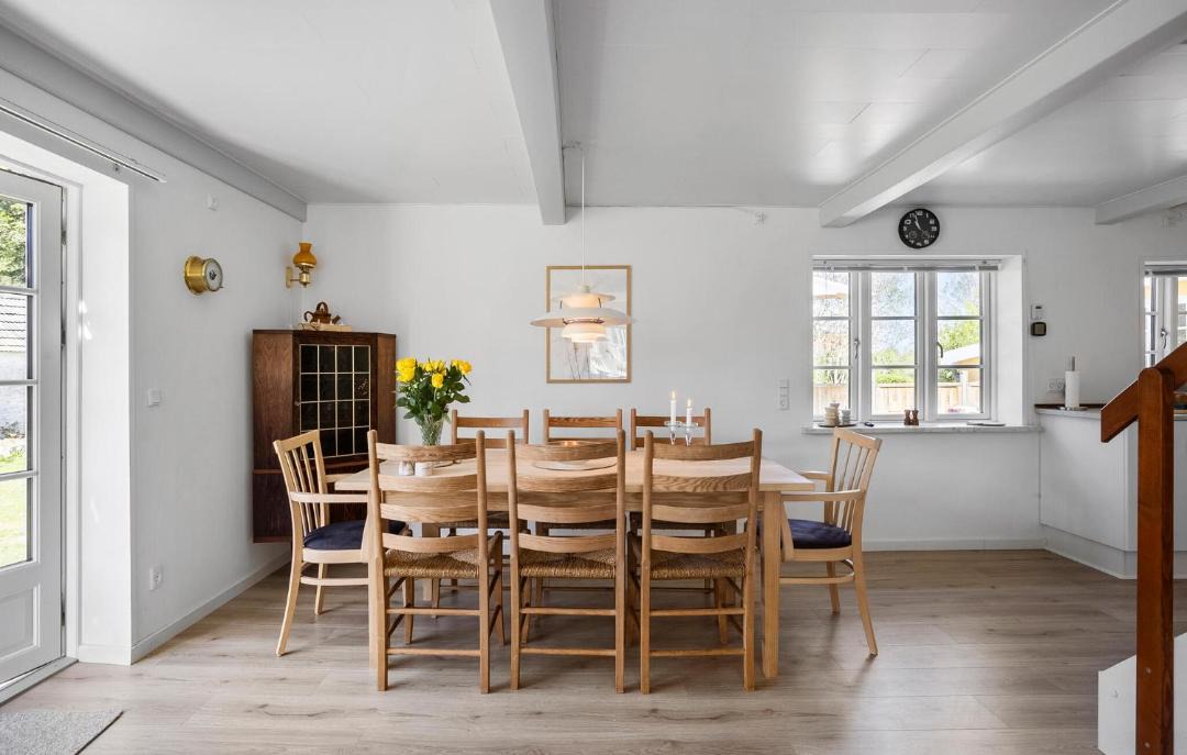 Photo of Others in Soby