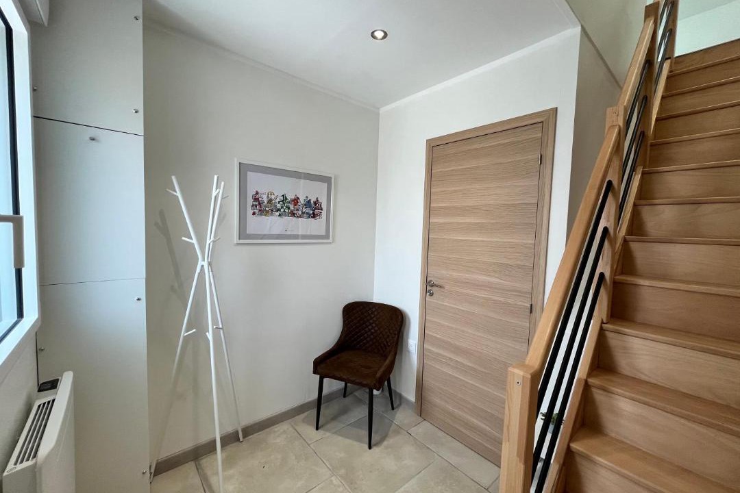 Photo of Others in Hamel