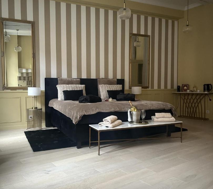 Photo of Others in Bethune