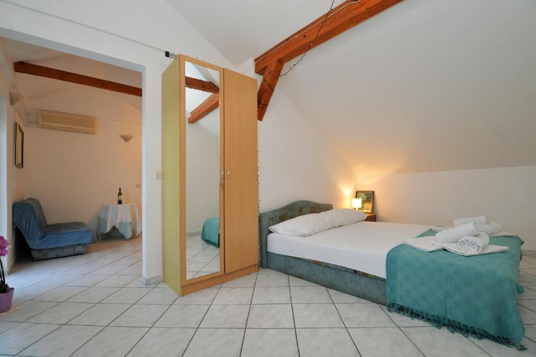 Photo of Bedroom in Murter