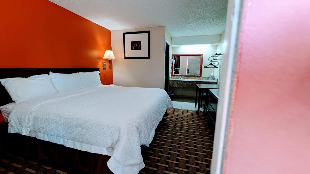 Photo of Bedroom in Henryetta