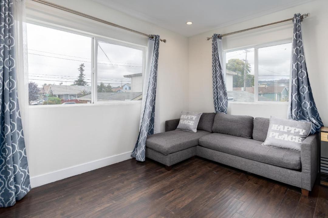 Photo of Others in Oakland