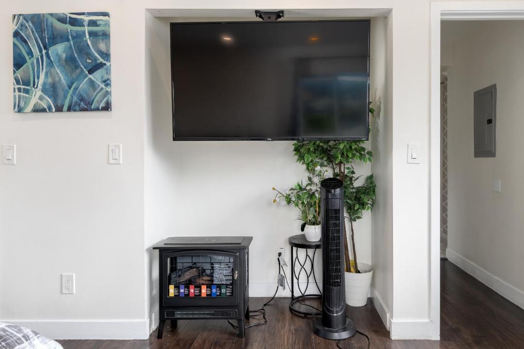 Photo of Others in Oakland