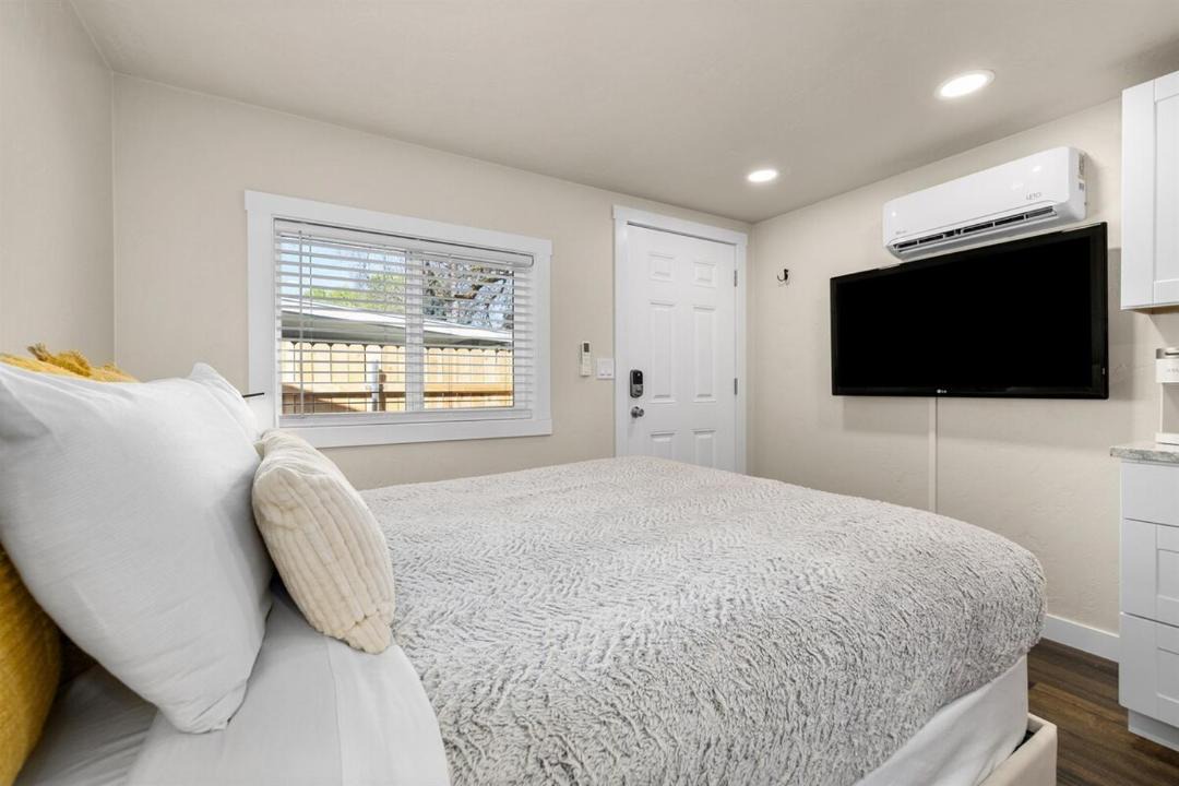 Photo of Bedroom in Eagle