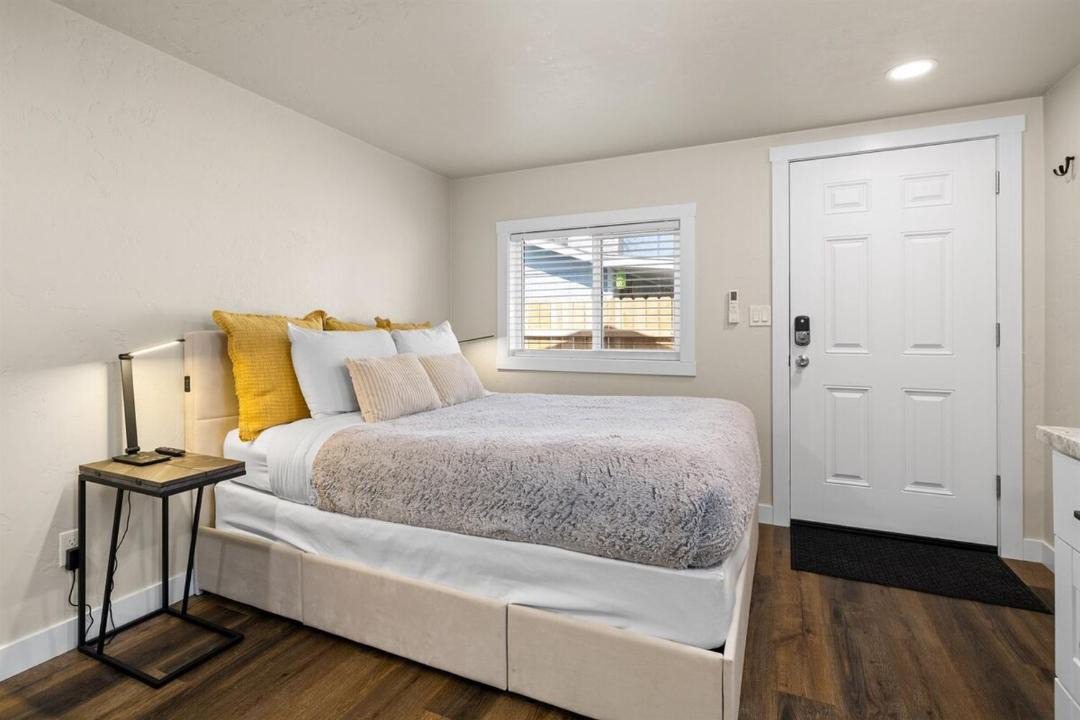 Photo of Bedroom in Eagle