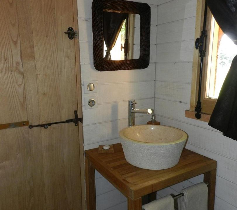 Photo of Bathroom in Saissac