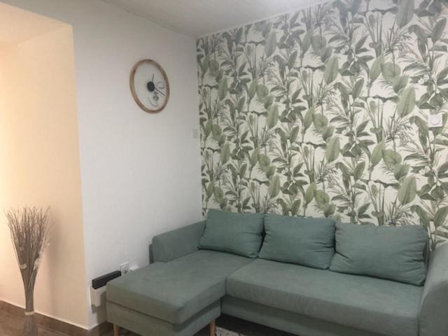 Photo of Livingroom in Saint-Julien-en-Saint-Alban