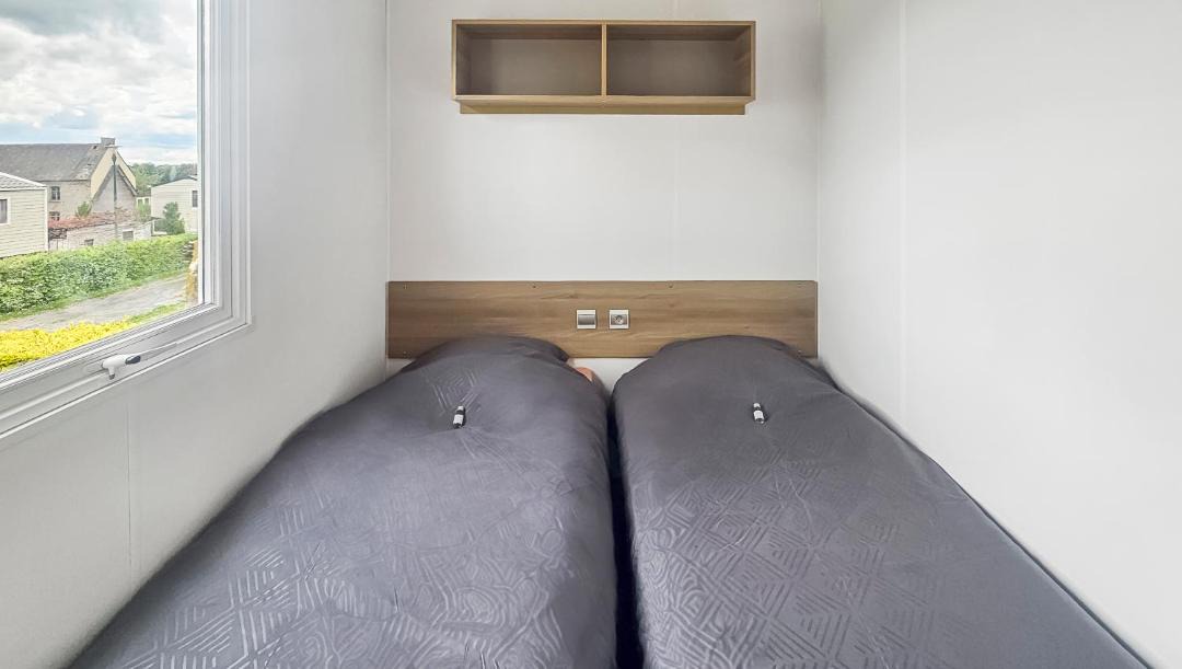 Photo of Others in Litteau