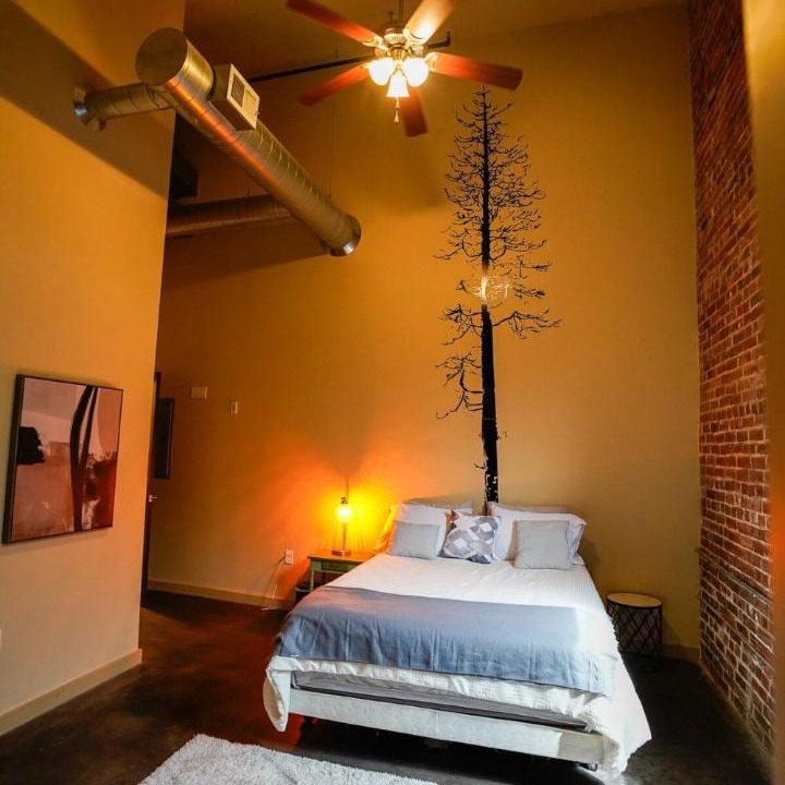 Photo of Bedroom in East Lawrence