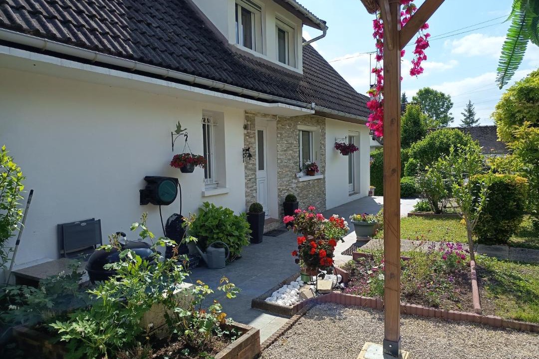 Photo of Others in Collemiers